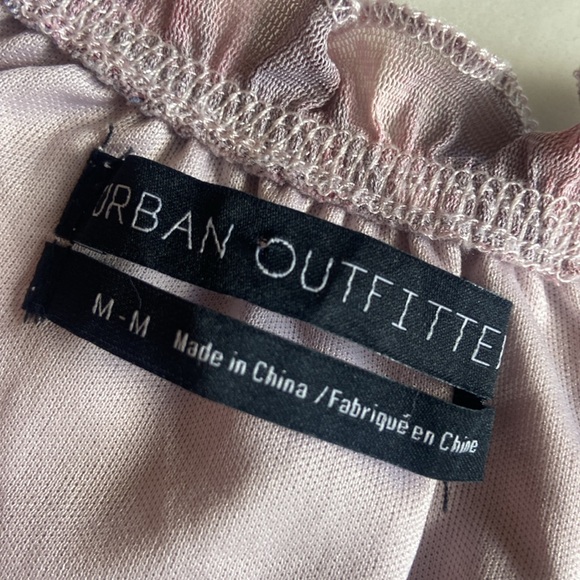 Urban Outfitters Romper. Size M. - Picture 3 of 4